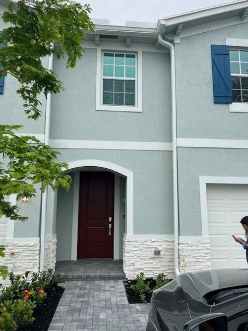 4393-4393 Hammock Grove Dr, Lake Worth, FL, 33467-8606 | Card Image