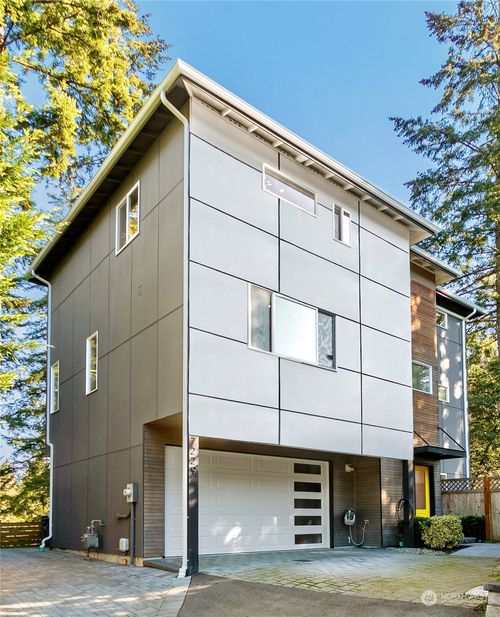 7229 Turquoise Dr Sw, Lakewood, WA, 98498-6442 | Card Image
