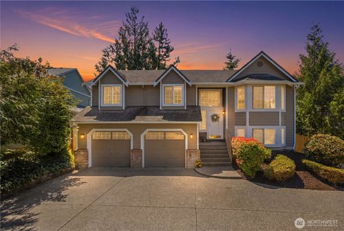 6903 78th Dr Ne, Marysville, WA, 98270-6569 | Card Image