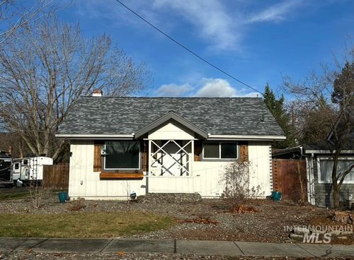 1503 10th Ave., Lewiston, ID, 83501-3141 | Card Image