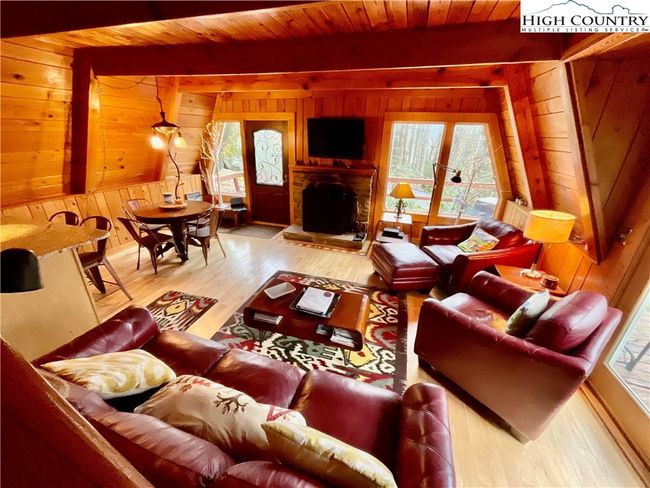 233 Cherry, House other with 3 bedrooms, 2 bathrooms and null parking in Boone NC | Image 6
