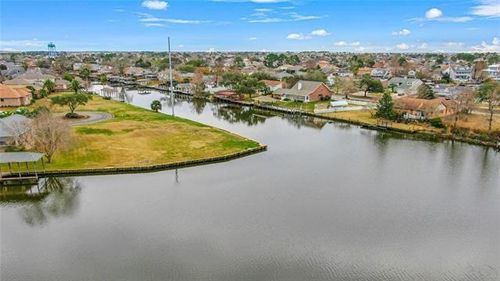 460 San Cristobal Ct, Slidell, LA, 70458-8866 | Card Image