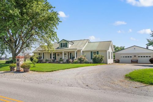 3560 Allegre Rd, Elkton, KY, 42220-9746 | Card Image