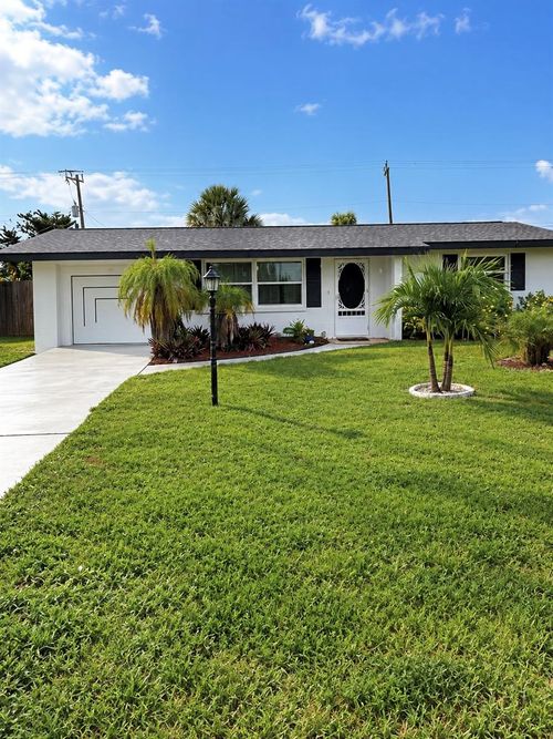 3159 Pinetree St, PORT CHARLOTTE, FL, 33952-6542 | Card Image