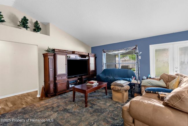 10457 Cranston St, House other with 5 bedrooms, 2 bathrooms and null parking in Spring Hill FL | Image 11