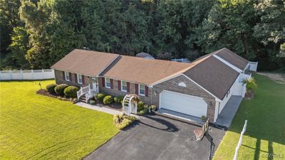 18212 Bonneville Lane, House other with 3 bedrooms, 2 bathrooms and null parking in Dinwiddie VA | Image 2