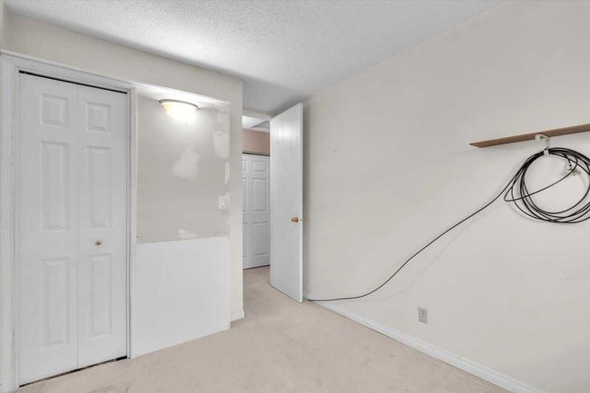 84 Shawmeadows Crescent Sw, House other with 4 bedrooms, 2 bathrooms and 1 parking in Calgary AB | Image 15