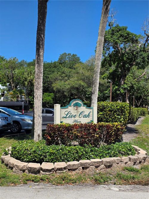 apt-408-9450 Live Oak Pl, Davie, FL, 33324-4743 | Card Image