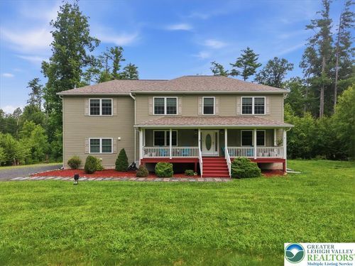 5032 Custard Rd, Stroudsburg, PA, 18360-8805 | Card Image