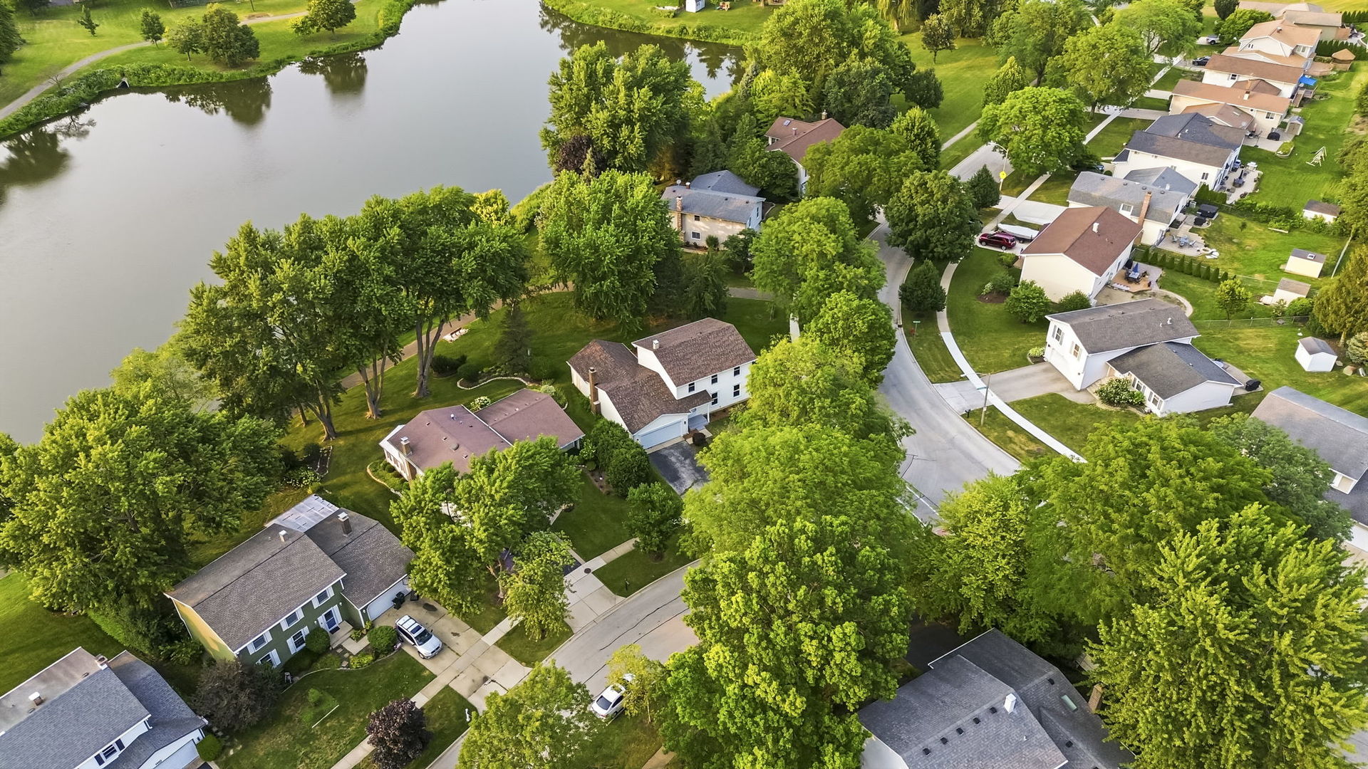 Residential in Hoffman Estates 3