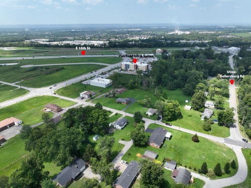 3512 Carolmet Dr, Jeffersonville, IN, 47130-8609 | Card Image