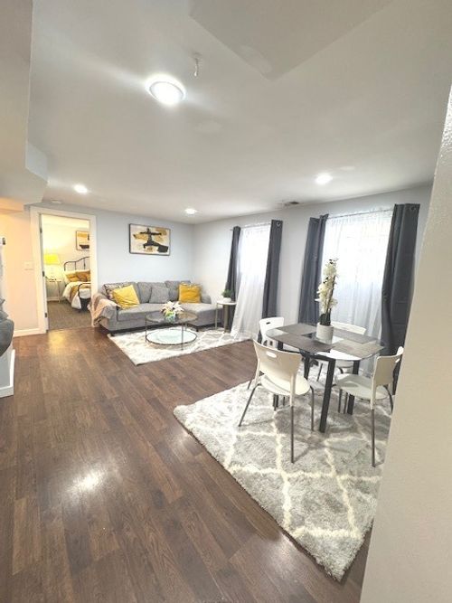 gu2-3039 W Belle Plaine Ave, Chicago, IL, 60618-2550 | Card Image