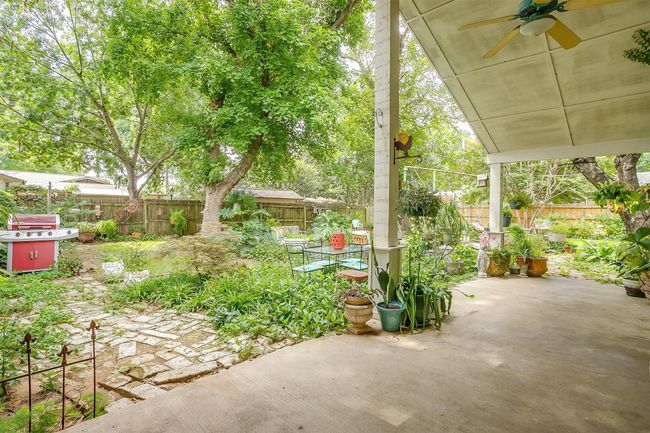 512 N Parkridge Dr, House other with 4 bedrooms, 3 bathrooms and null parking in Mansfield TX | Image 36