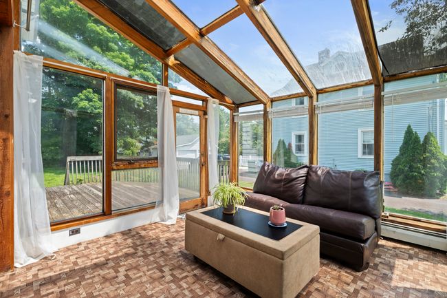 136 Bloomfield Ave, House other with 3 bedrooms, 2 bathrooms and 3 parking in Windsor CT | Image 7