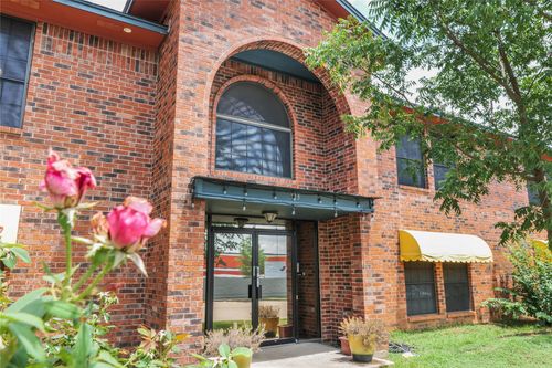 private-office-313 Harwood, Bedford, TX, 76021 | Card Image