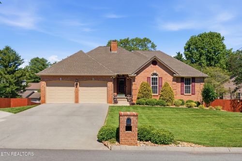 315 Silo Dr, Lenoir City, TN, 37772-5266 | Card Image