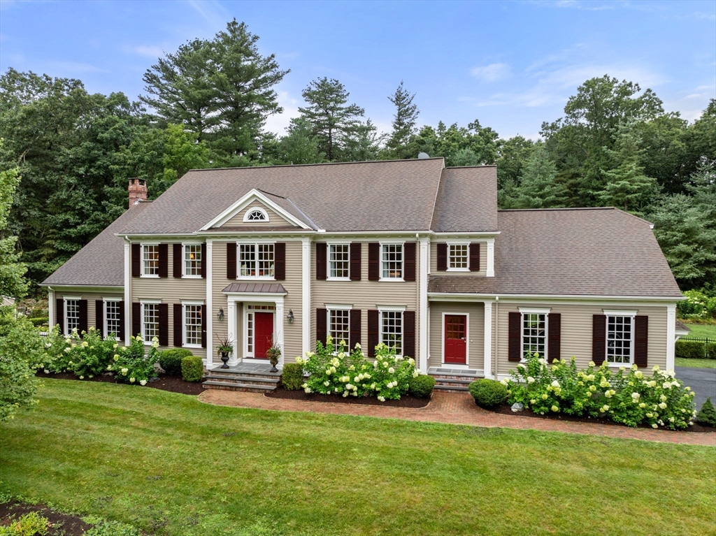 Montvale Rd, Weston, MA 02493