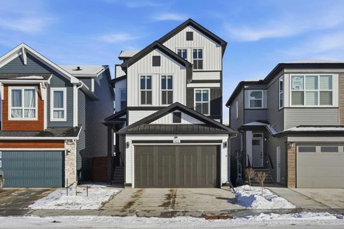 102 Setonstone Manor Se, Calgary, AB, T3M3V5 | Card Image