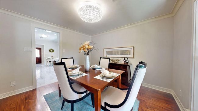 Formal DiningCurrently Destaged | Image 12
