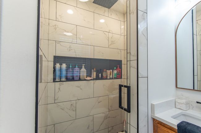735 Streaming Water Loop, House other with 3 bedrooms, 4 bathrooms and null parking in Clifton TN | Image 25