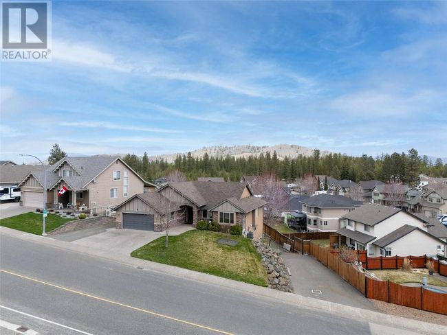 2022 Hugh Allan Dr, House other with 6 bedrooms, 3 bathrooms and 6 parking in Kamloops BC | Image 49