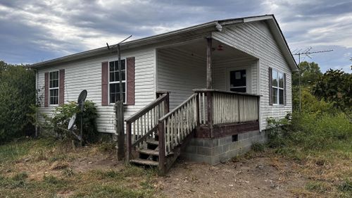 267 Ray Fults Rd, Beersheba Springs, TN, 37305-5015 | Card Image