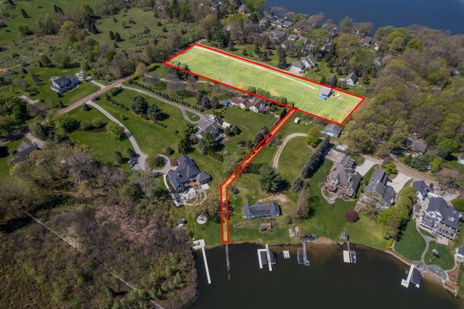 20' Easement to Dock on Big Lake | Image 20