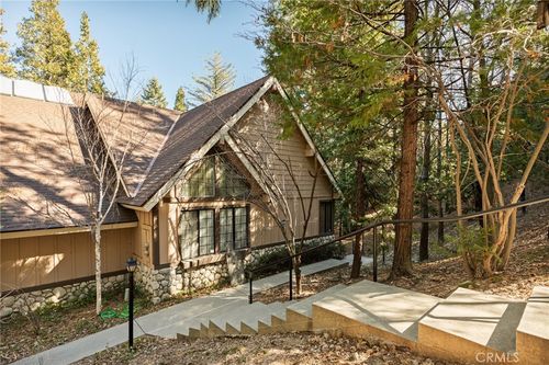 27434 White Fir Dr, Lake Arrowhead, CA, 92352 | Card Image