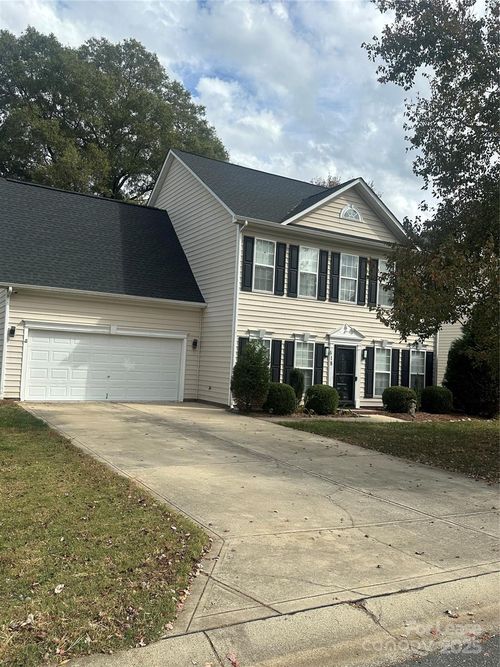618 Circle Trace Rd, Monroe, NC, 28110-7675 | Card Image