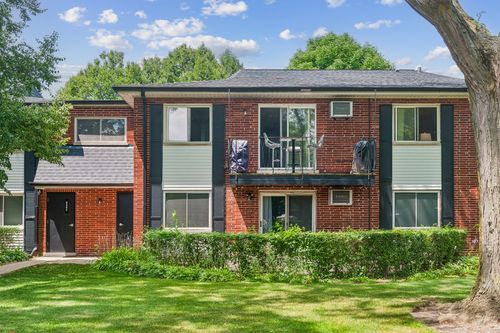 2a-2434 E Brandenberry Ct, Arlington Heights, IL, 60004-5169 | Card Image