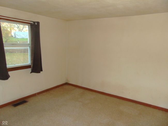 137 E Vine St, House other with 2 bedrooms, 2 bathrooms and null parking in Jamestown IN | Image 11
