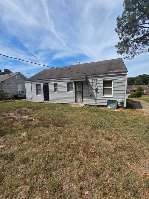 3166 Winslow Rd, Memphis, TN, 38109-3224 | Card Image