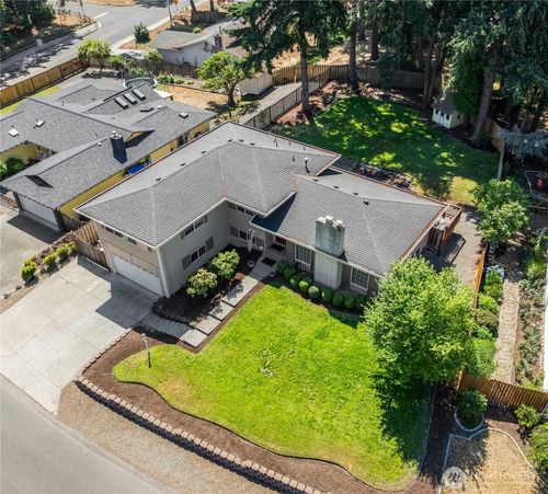 7610 95th Ave Sw, Lakewood, WA, 98498-3214 | Card Image