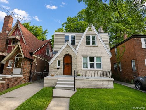 9175 Devonshire Rd, Detroit, MI, 48224-2518 | Card Image