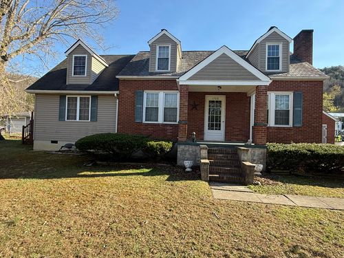 1708 Midland Trl, Covington, VA, 24426 | Card Image
