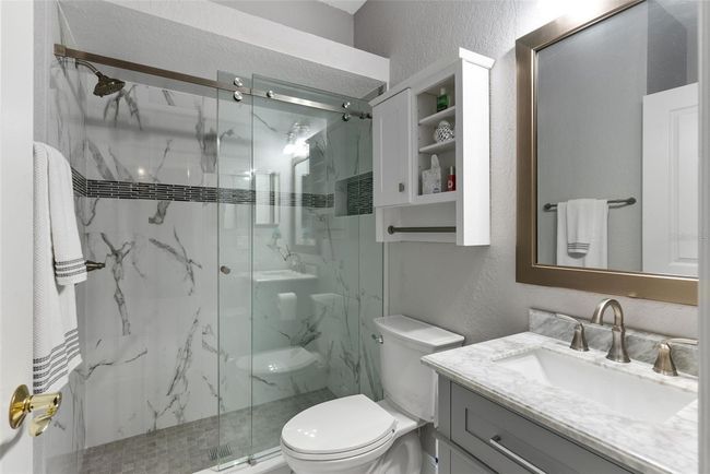 Updated Hall Bathroom | Image 20