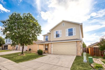 24611 Maple Crest, House other with 3 bedrooms, 2 bathrooms and null parking in San Antonio TX | Image 1