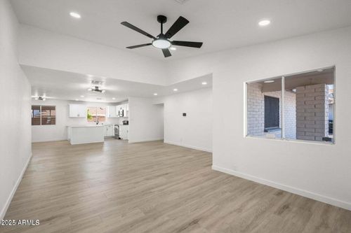 17628 N 39th Ave, Glendale, AZ, 85308-3104 | Card Image