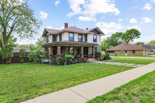 530 S Waco St, Van Alstyne, TX, 75495-7110 | Card Image