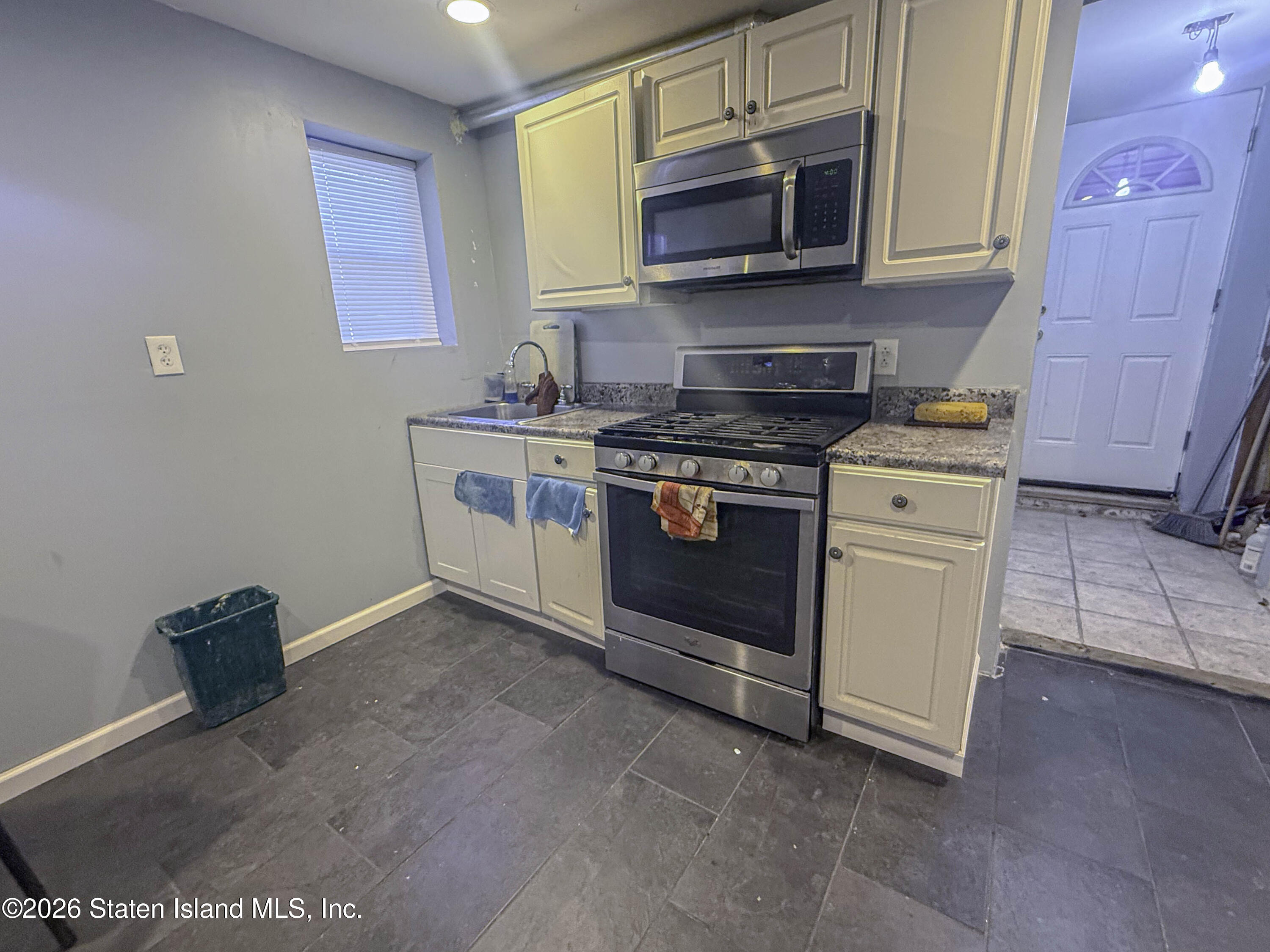 Residential Income in Staten Island 3