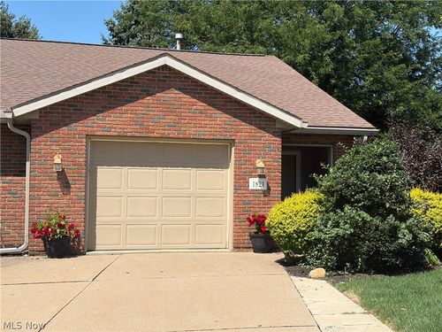 1821 Saddlebrook Cir, Wooster, OH, 44691-1402 | Card Image
