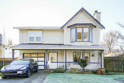17184 63 Ave, Surrey, BC, V3S7G3 | Card Image