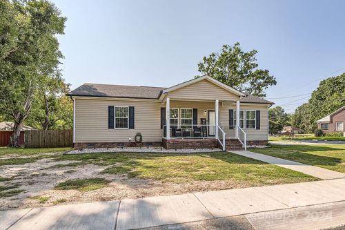 500 Central Avenue, Landis, NC, 28088 | Card Image