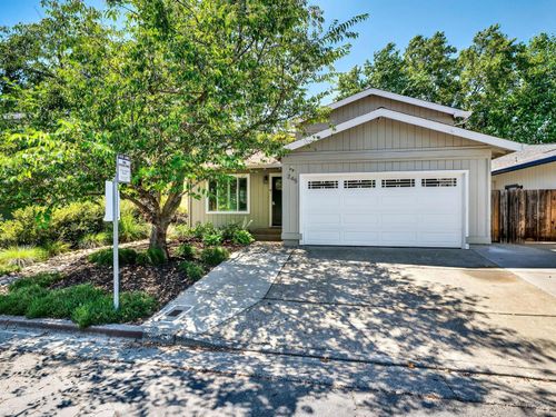 245 Hummingbird Court, Healdsburg, CA, 95448 | Card Image
