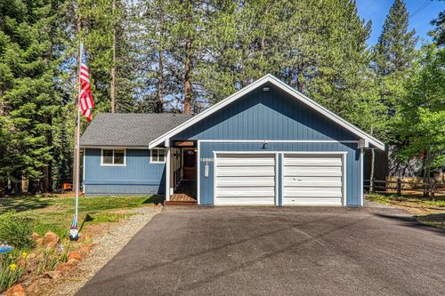 10666 Torrey Pine Rd, Truckee, CA, 96161-2020 | Card Image