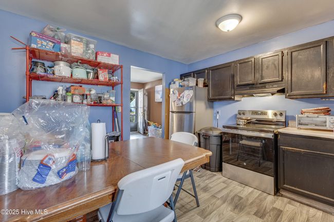 431 Henry St, House other with 3 bedrooms, 2 bathrooms and null parking in Wilmington NC | Image 8