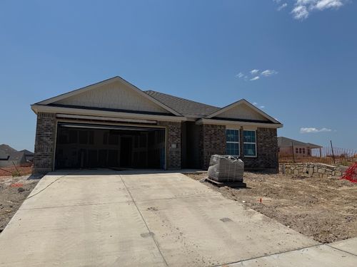 109 Lonely Lobo Dr, Jarrell, TX, 76537-2234 | Card Image