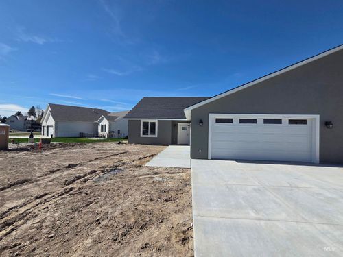 39 Lakeside Loop, Burley, ID, 83318 | Card Image