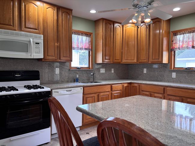 104 Meadowview Ave, House other with 3 bedrooms, 1 bathrooms and null parking in Absecon NJ | Image 4