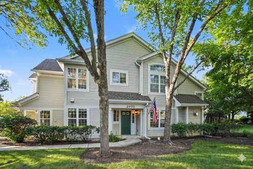 2071 Avalon Court, Northbrook, IL, 60062 | Card Image